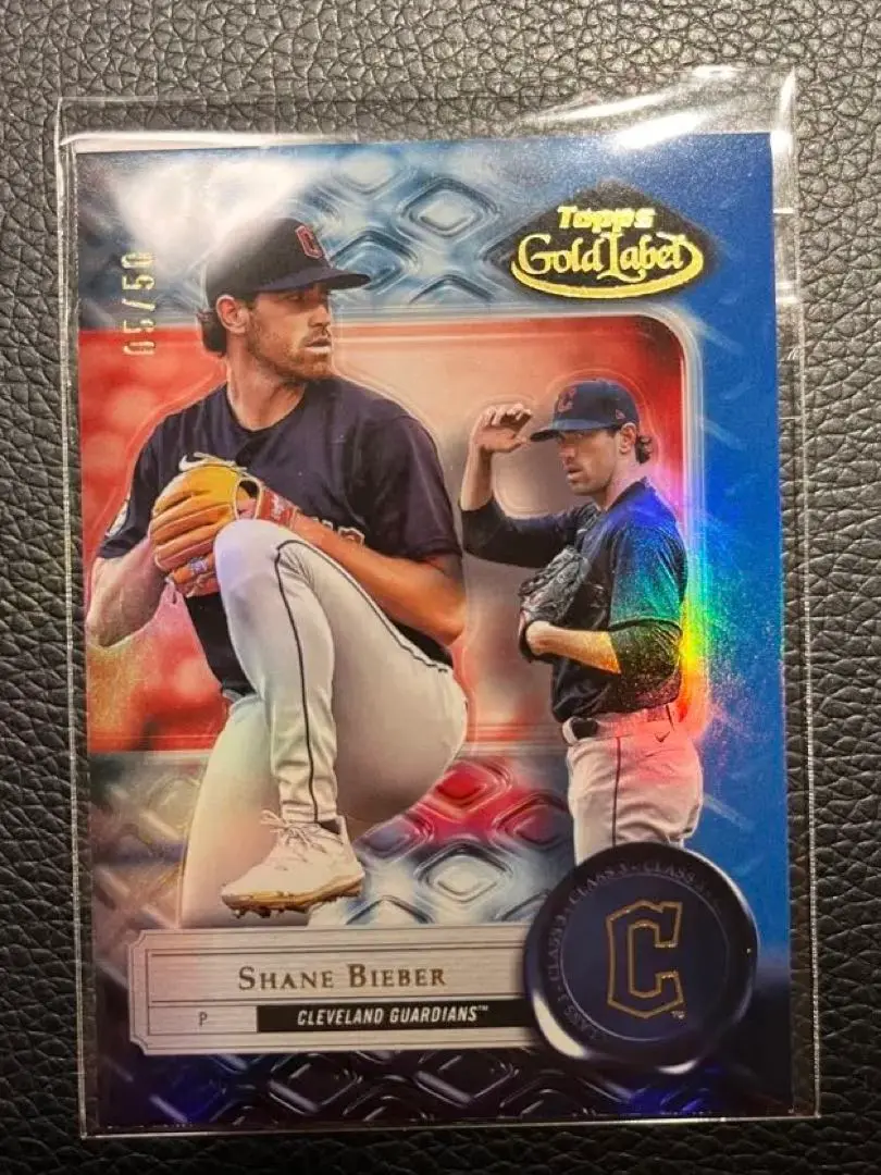 シェーン・ビーバー　直筆サインカード 直書き topps MLB ガーディアンズ シェーン・ビーバー 直筆サインカード 直書き topps MLB