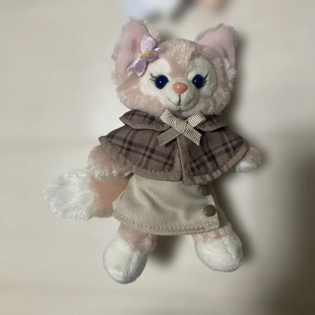 Thumbnail of Tokyo DisneySea LinaBell Plush Badge