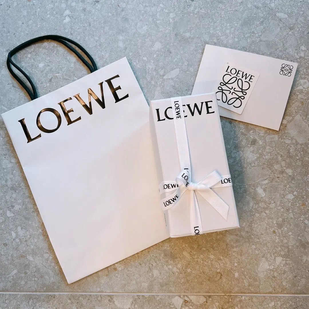 新品未使用 LOEWE ロエベ リキッドソープ Tomato Leaves フレッシュな香り LOEWE ロエベ トマトリーフ リキッドソープ