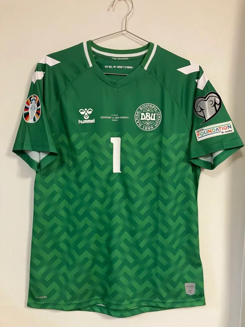 hummel シュマイケル　デンマーク代表　ユーロ92 キーパーユニフォーム hummel シュマイケル デンマーク代表 ユーロ92 キーパー