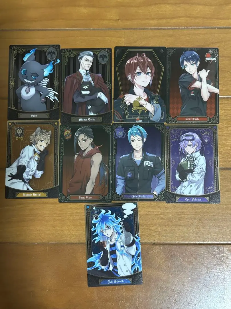 Thumbnail of Twisted Wonderland Card Set