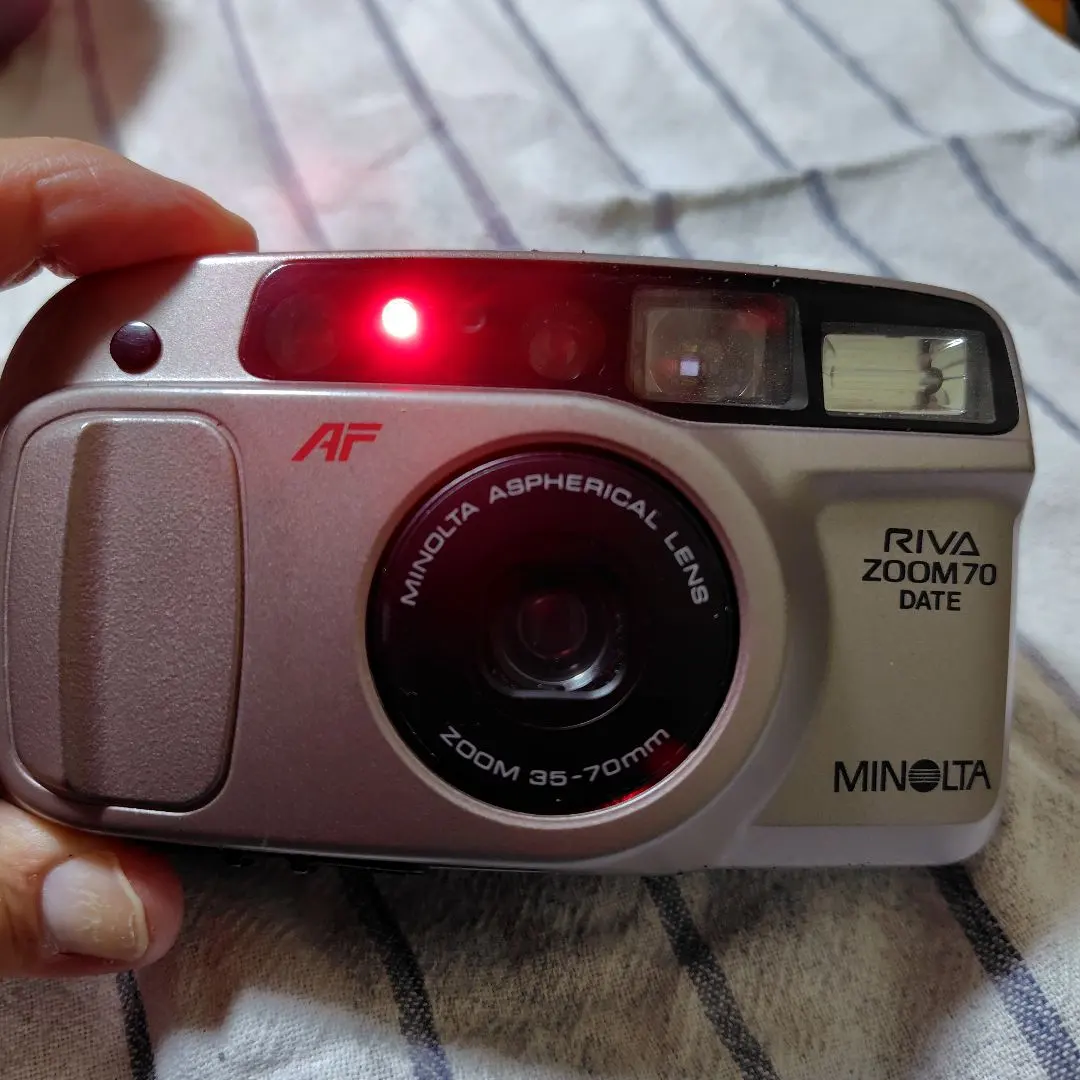 美能達 RIVA ZOOM70 DATE 輕便相機 的縮圖