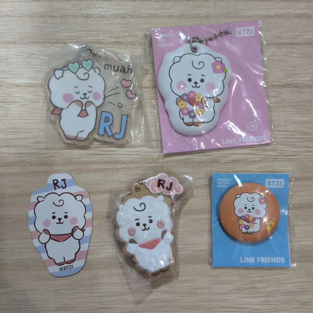 Thumbnail of ■ New ■ BTS BT21 goods Can Badge RJ