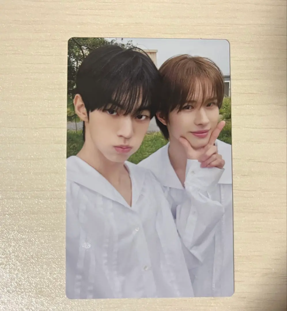 Thumbnail of TWS, Nice to meet you! Dohoon, Kyungmin, UMS version unit trading card.