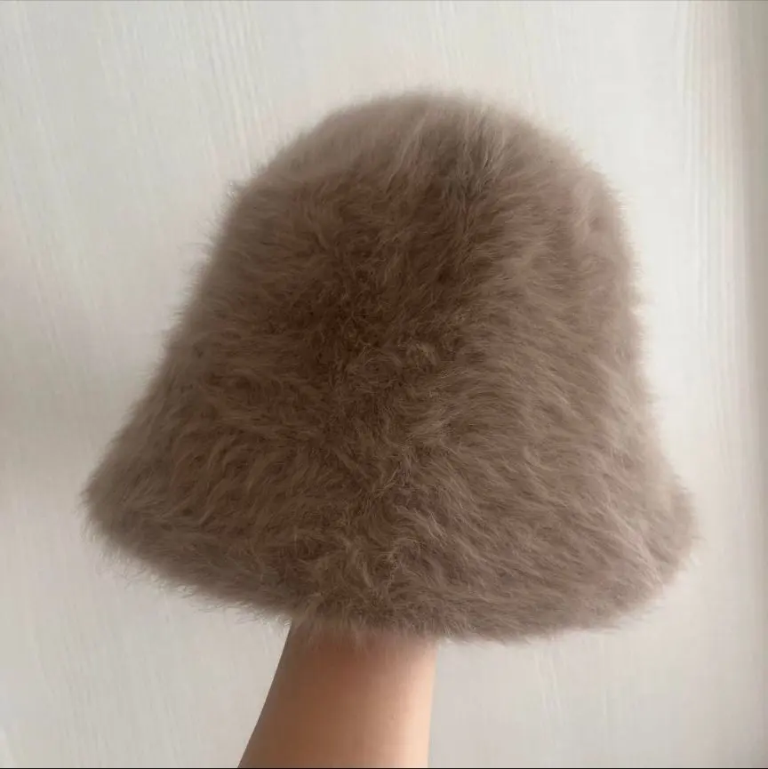 毛絨漁夫帽 的縮圖