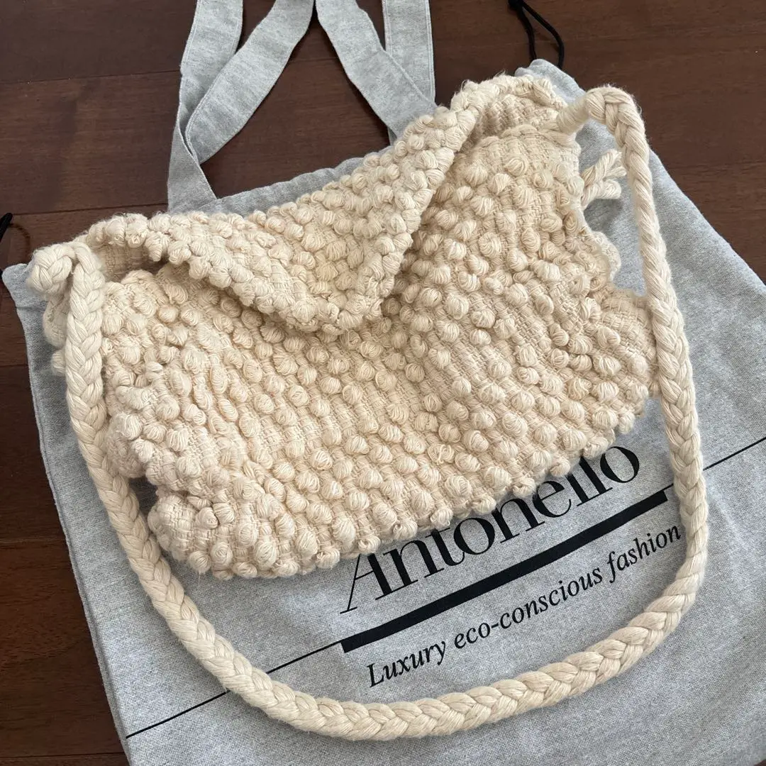 Antonello Tedde ホワイトクラッチバッグ新品未使用　イタリア製 The Real Simple | doinel / ドワネル