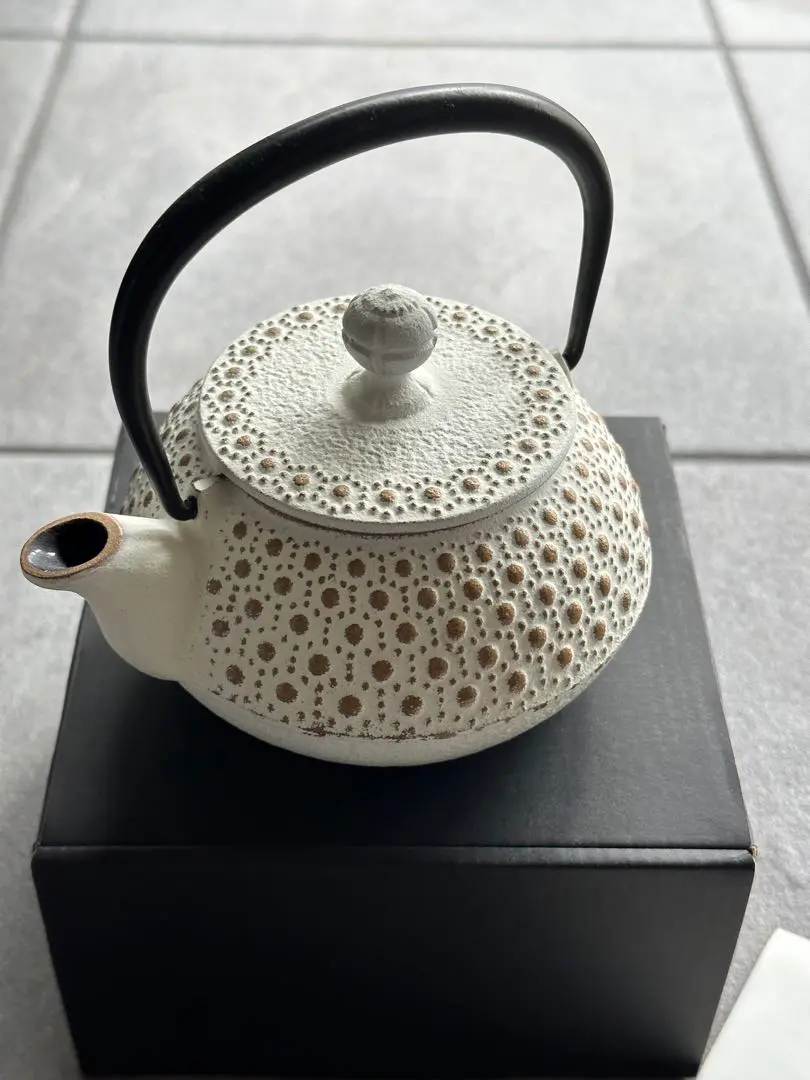 最終セール！希少！シルバー　南部鉄器　アンシャンテ　カモミール 最終セール！希少！シルバー 南部鉄器 アンシャンテ カモミール