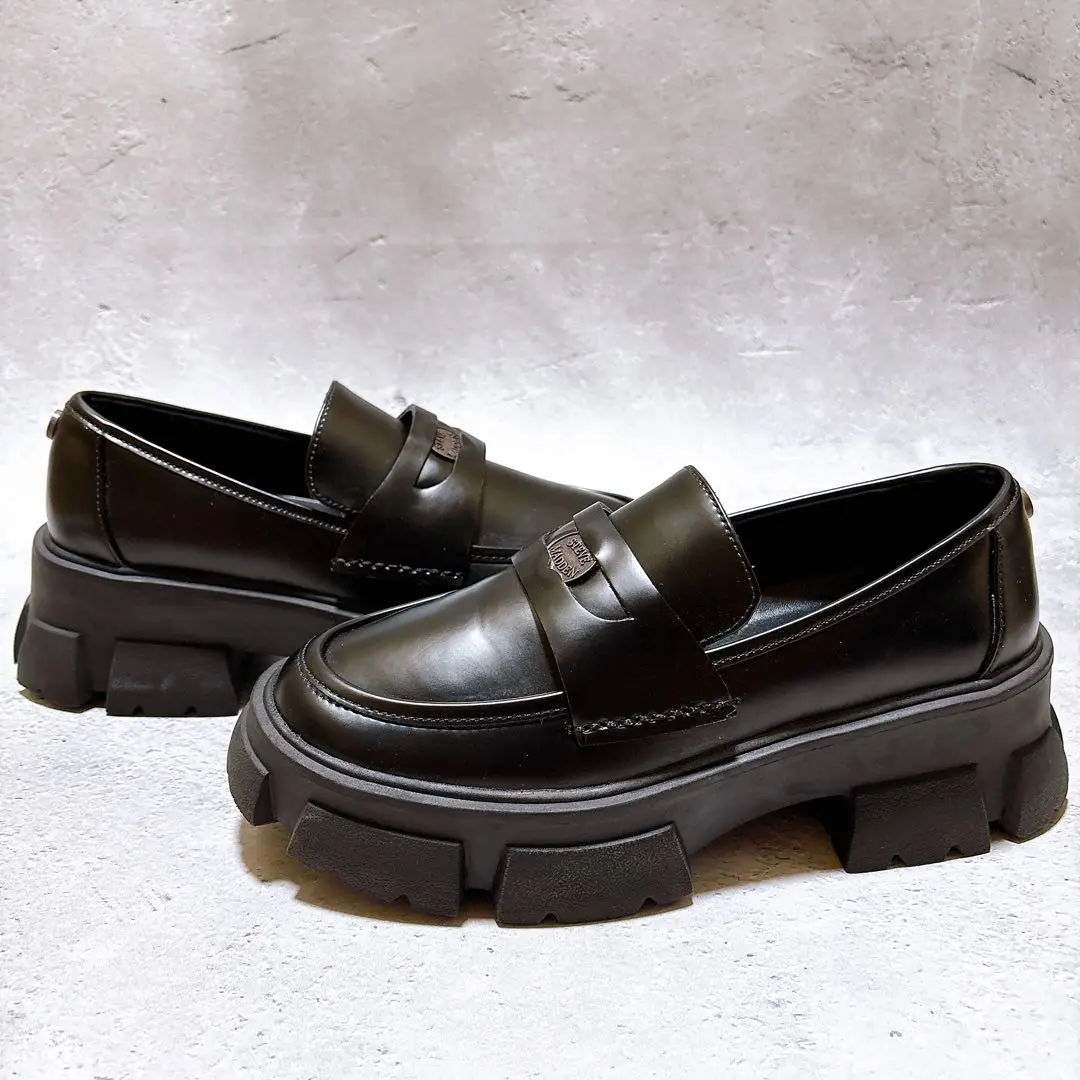 ★STEVE MADDEN★ 本革レザー モカシン ローファー 送料関税込 送料関税込み☆STEVE MADDEN レザー モカシン ローファー (Steve
