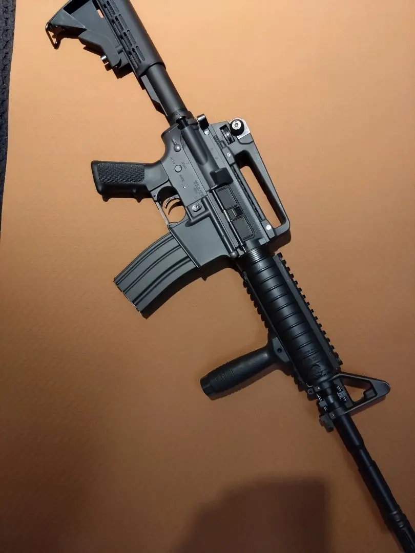 爆売り！】 東京マルイ M4A1 R.I.S風カスタム RIS RAS PEQ16