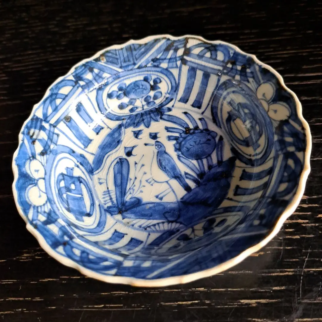 「初期伊万里」青磁白磁染付竹葉文陶片 初期伊万里」青磁白磁染付竹葉文陶片 - メルカリ
