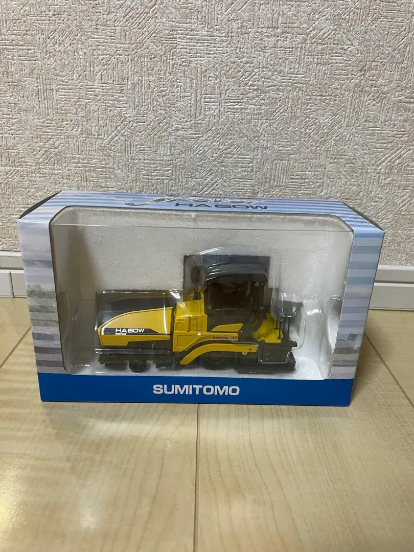 SUMITOMO HA60W アスファルト舗装機 ミニカー SUMITOMO Asphalt Paver HA60W 1/50 【住友 アスファルト舗装機
