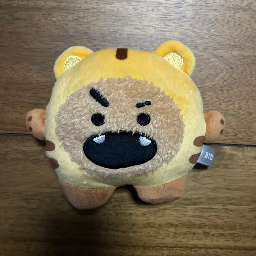 2025年最新】bt21 タイガー shookyの人気アイテム - メルカリ