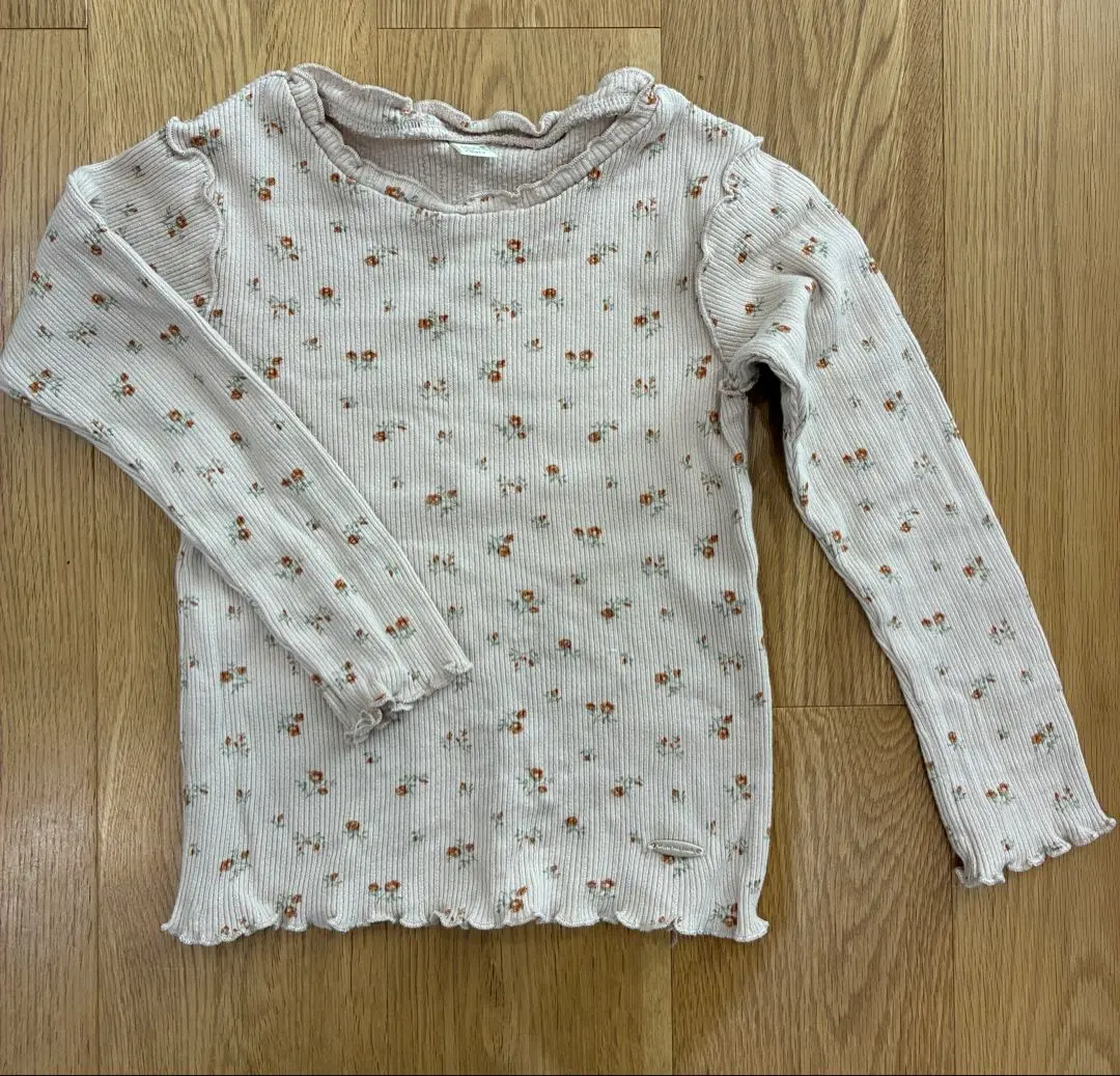 Thumbnail of after school floral long-sleeved cut-and-sew top 110