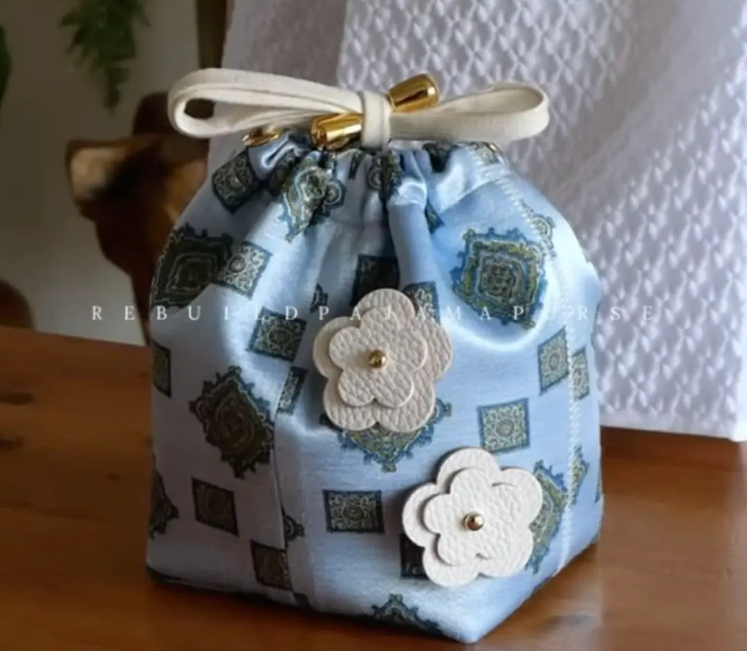 nuit 巾着バッグ ファッション小物