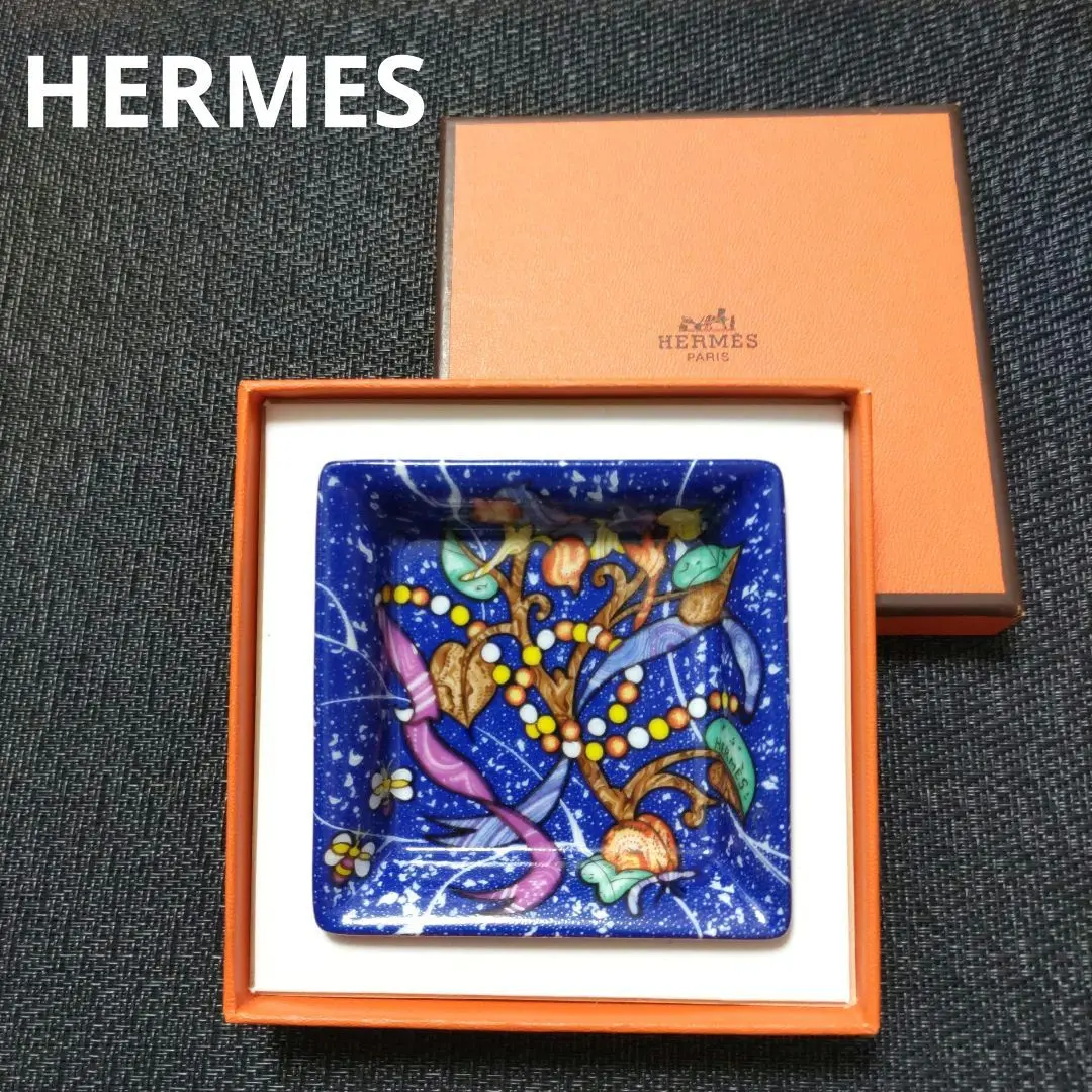 HERMES エルメスミニプレートピエールドリアン エクドシダン小物入れ 2025年最新】エルメス ピエールドリアンの人気アイテム - メルカリ