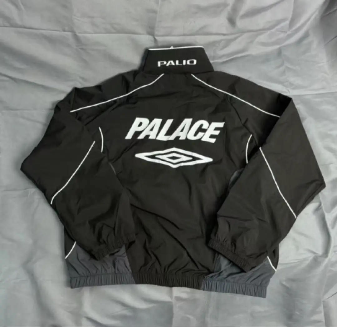 2025年最新】PALACE umbro trackの人気アイテム - メルカリ