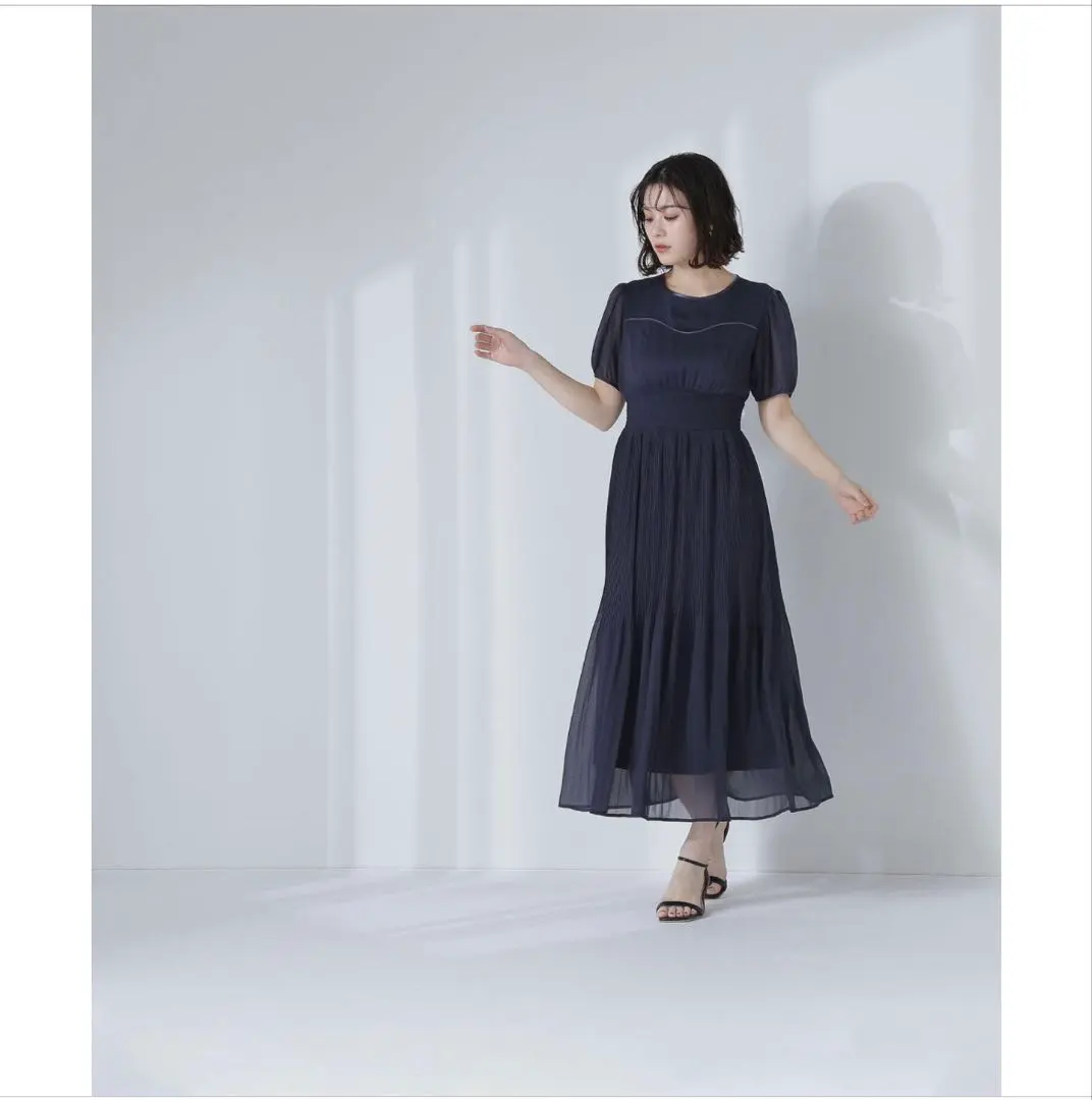 natural beauty basic 荷葉領楊柳褶皺連衣裙 的縮圖