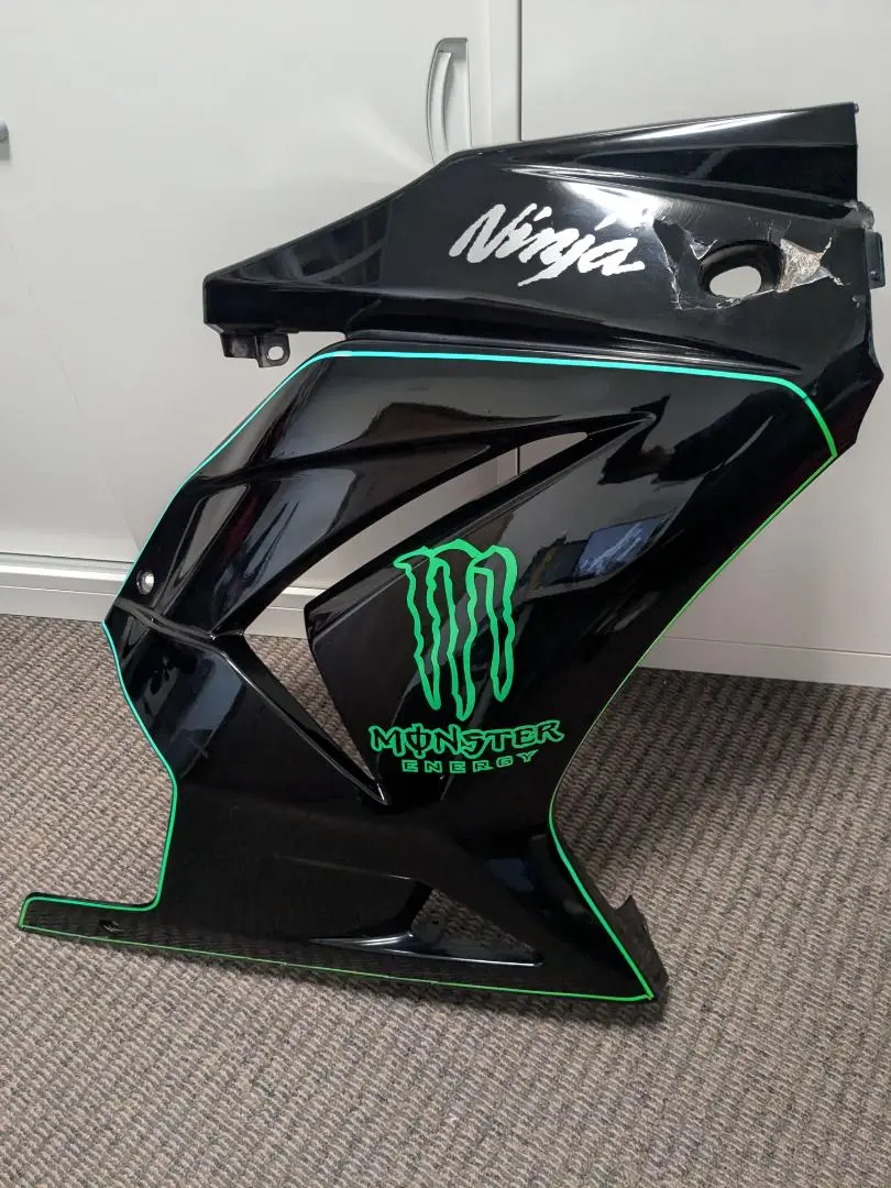 Ninja250R サイドカウル グリーン 右のみ Amazon | カワサキ(Kawasaki) NINJA250Rサイドカウル右緑純正