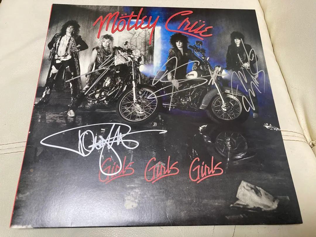 2025年最新】MOTLEY CRUE サインの人気アイテム - メルカリ