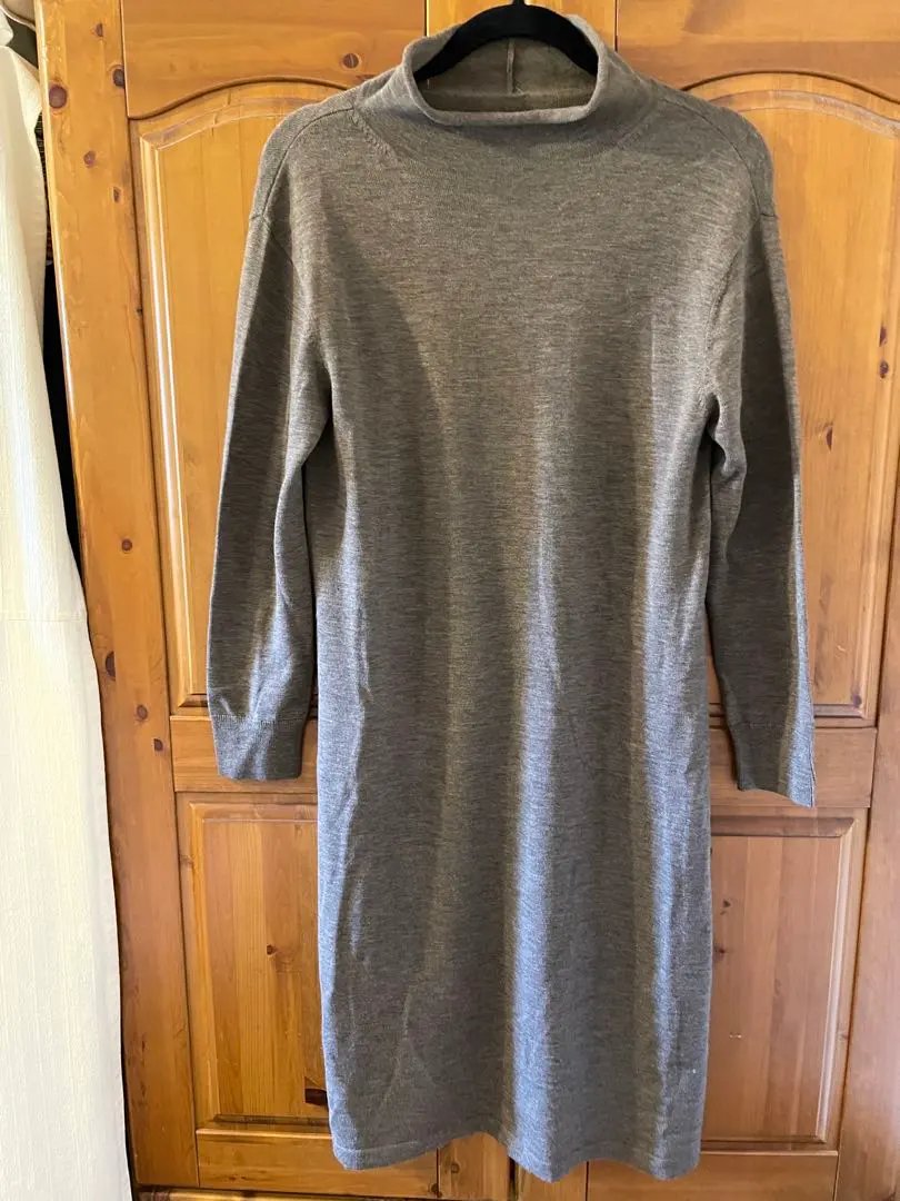 全新未使用 長款針織衫 毛100% 連衣裙 的縮圖
