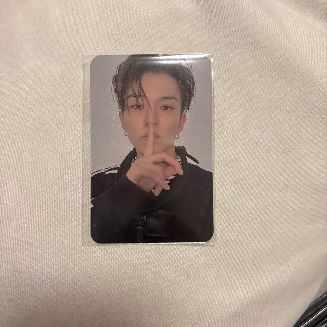 Thumbnail of Treasure Asahi mu-mo bonus trading card LovePULSE