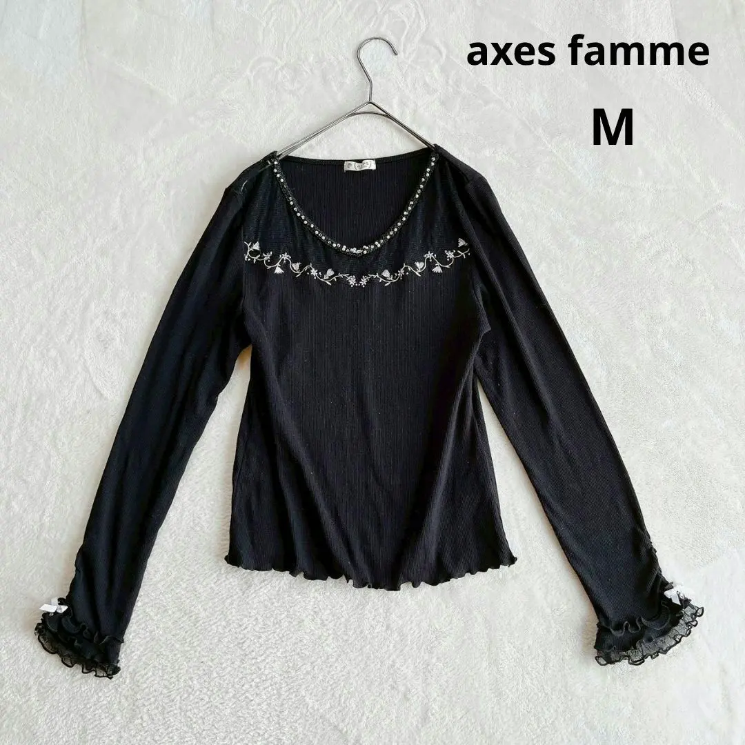 Thumbnail of axes femme Ribbed Knit Long Sleeve Top (M) Floral Embroidery Black Frills