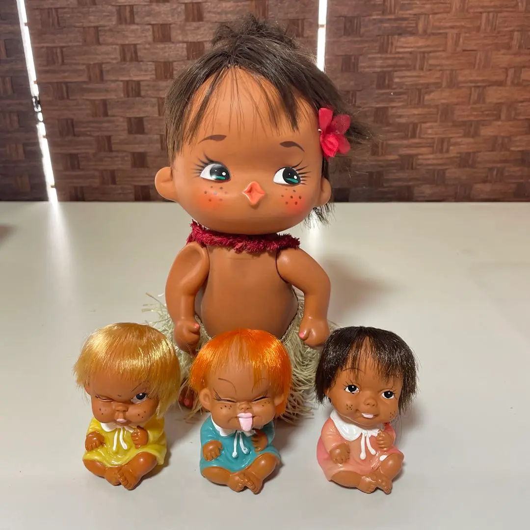 昭和レトロ　モンナニ人形　刻印あり　シール付き 昭和レトロ モンナニ人形 | レトロ雑貨 チェリッシュ