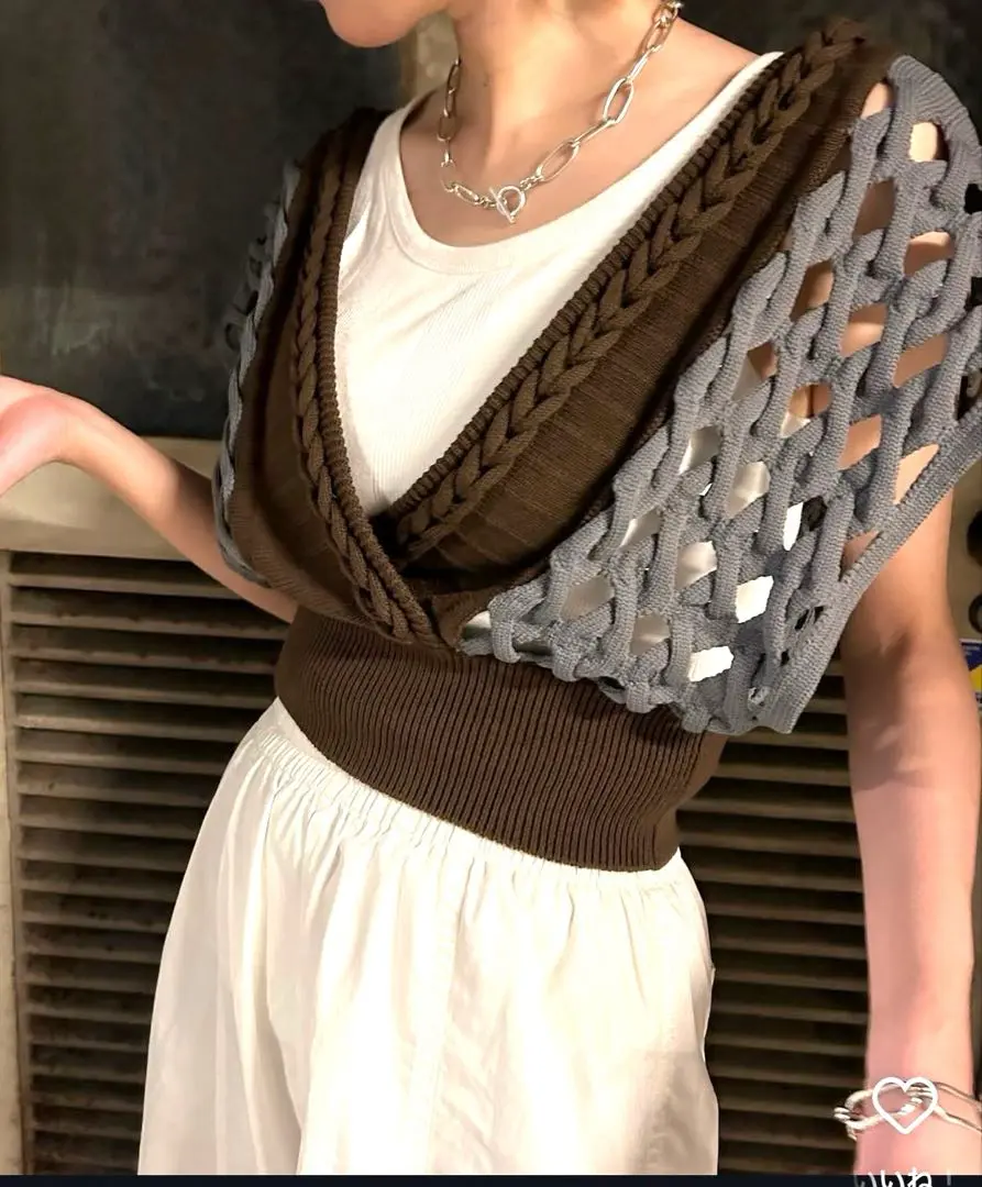 最終leinwande Braid Knitted Top ホワイトベスト　ジレ leinwande（ラインヴァンド）の「Braid Knitted Top（ベスト