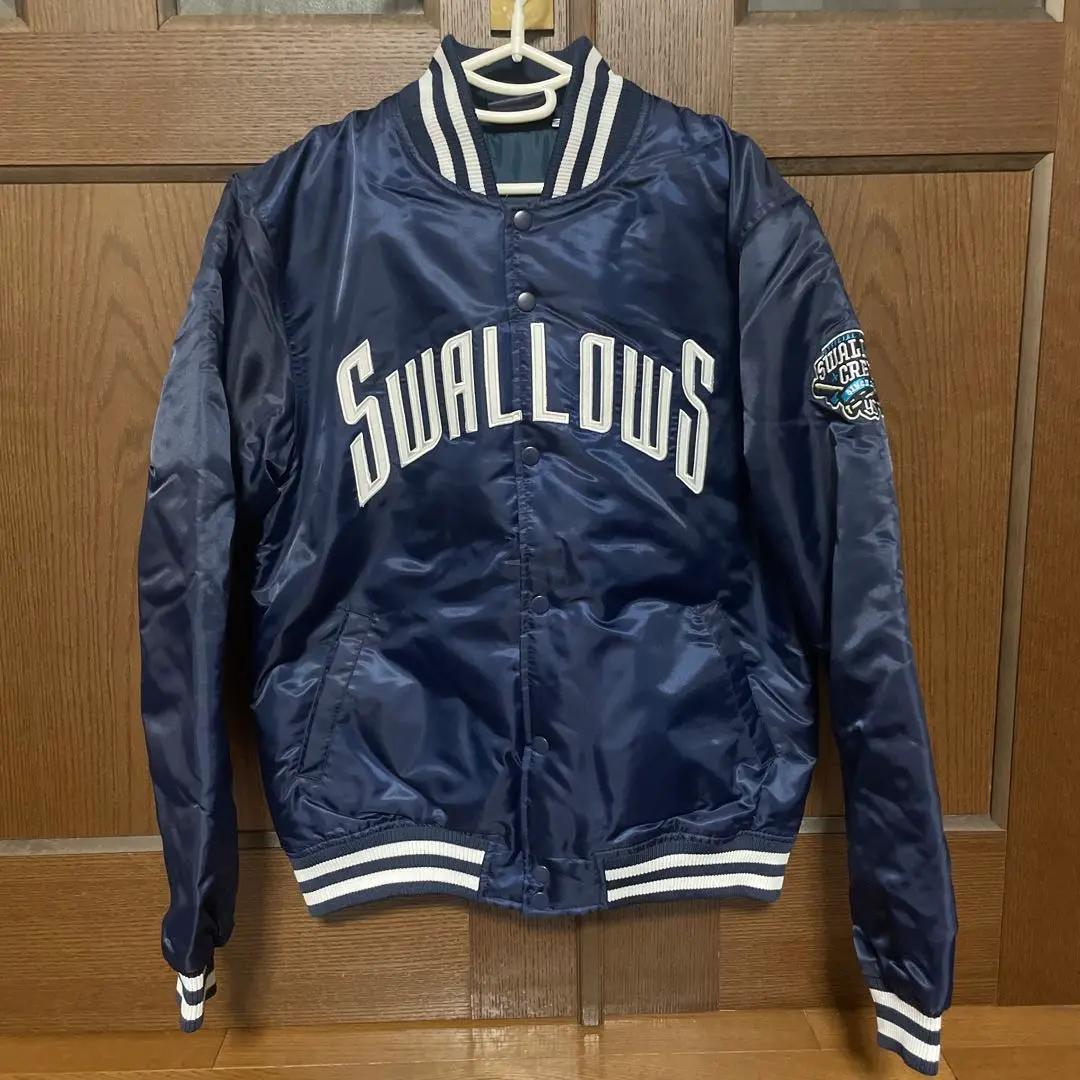 新品　ヤクルトスワローズ　スタジャン　L Yahoo!オークション -「ヤクルトスワローズ スタジャン」の落札