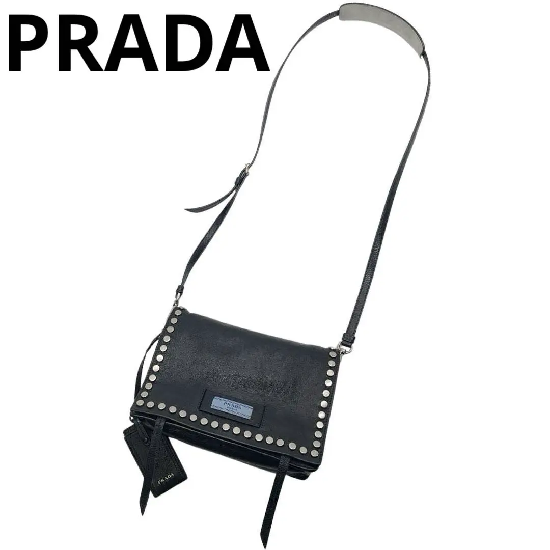◇完売必至◇【PRADA】スタッズ付 Re-Nylon ショルダーバッグ