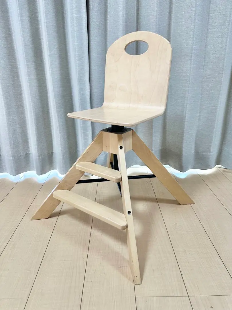 専用IKEA 椅子　足置き付き DAGOTTO ダーゴット フットレスト, ブラック - IKEA