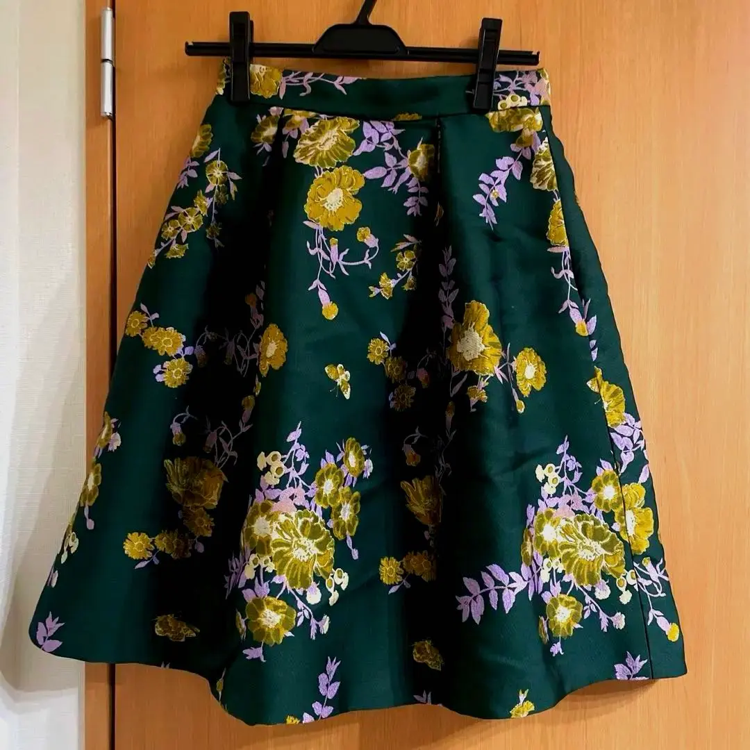 Thumbnail of Green Floral Print Flare Skirt