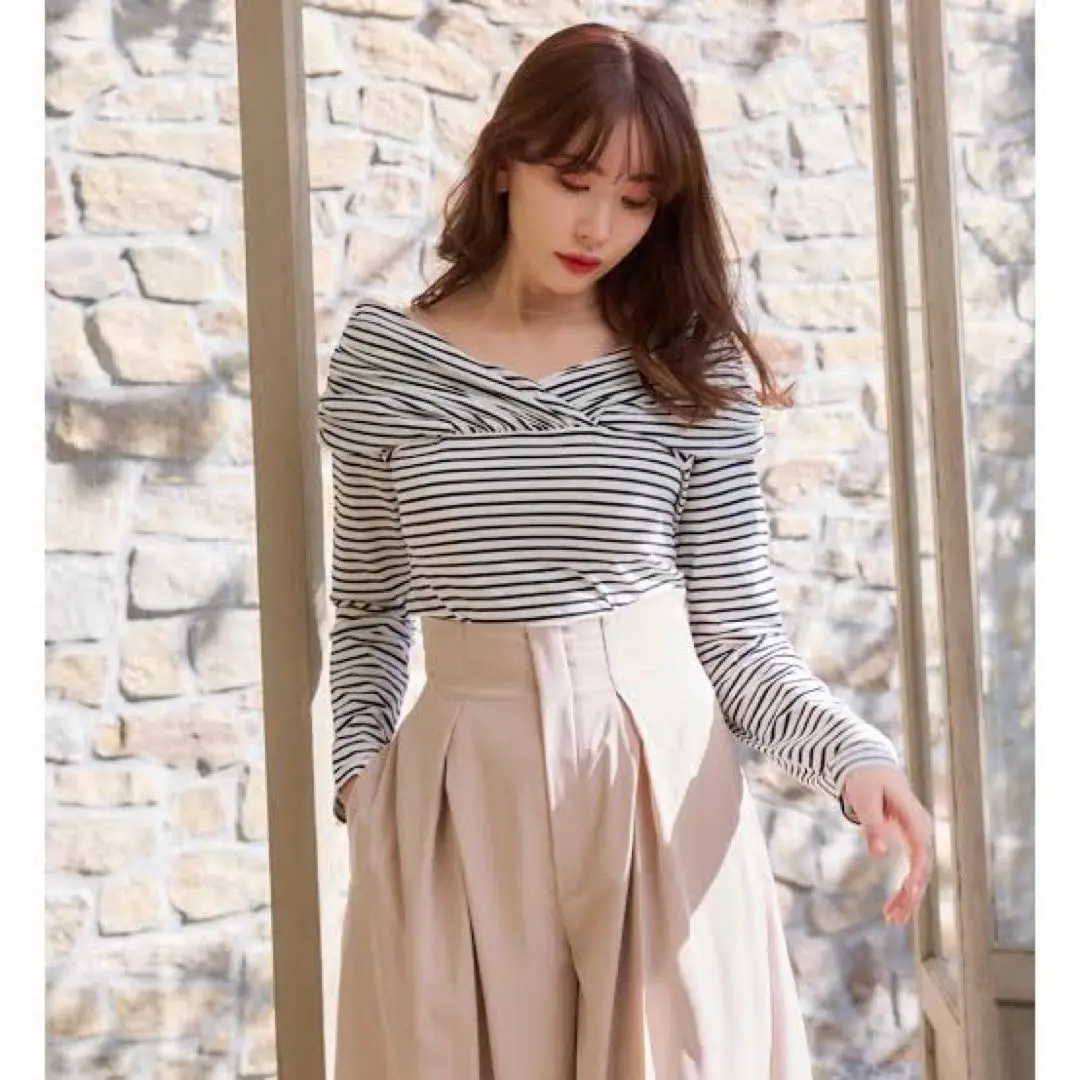 【も】herlipto 2Way Shoulder Ruched Top Her lip to（ハーリップトゥー）の「2Way Shoulder Ruched Top