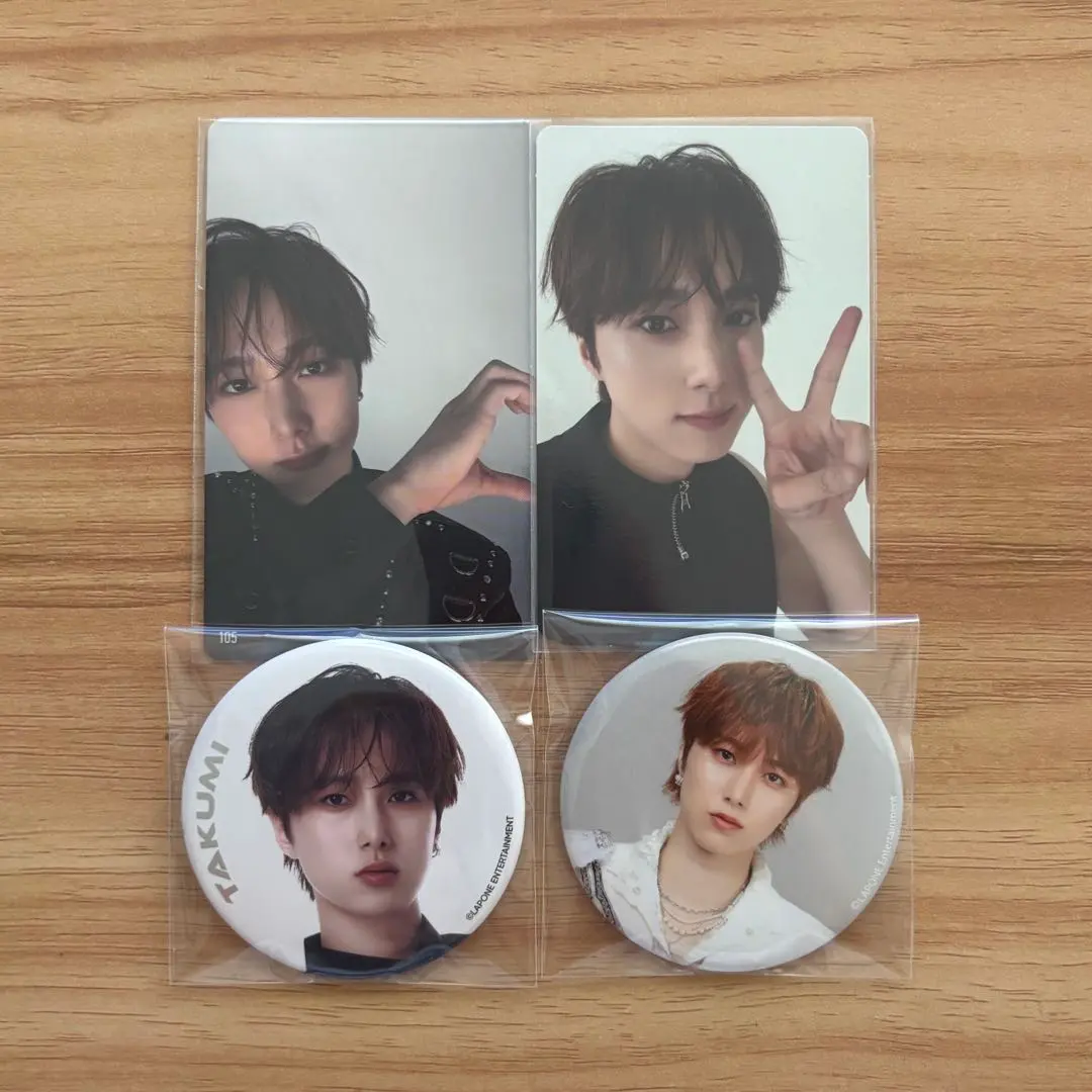 Thumbnail of Takumi Ozaki (INI) trading card, can badge