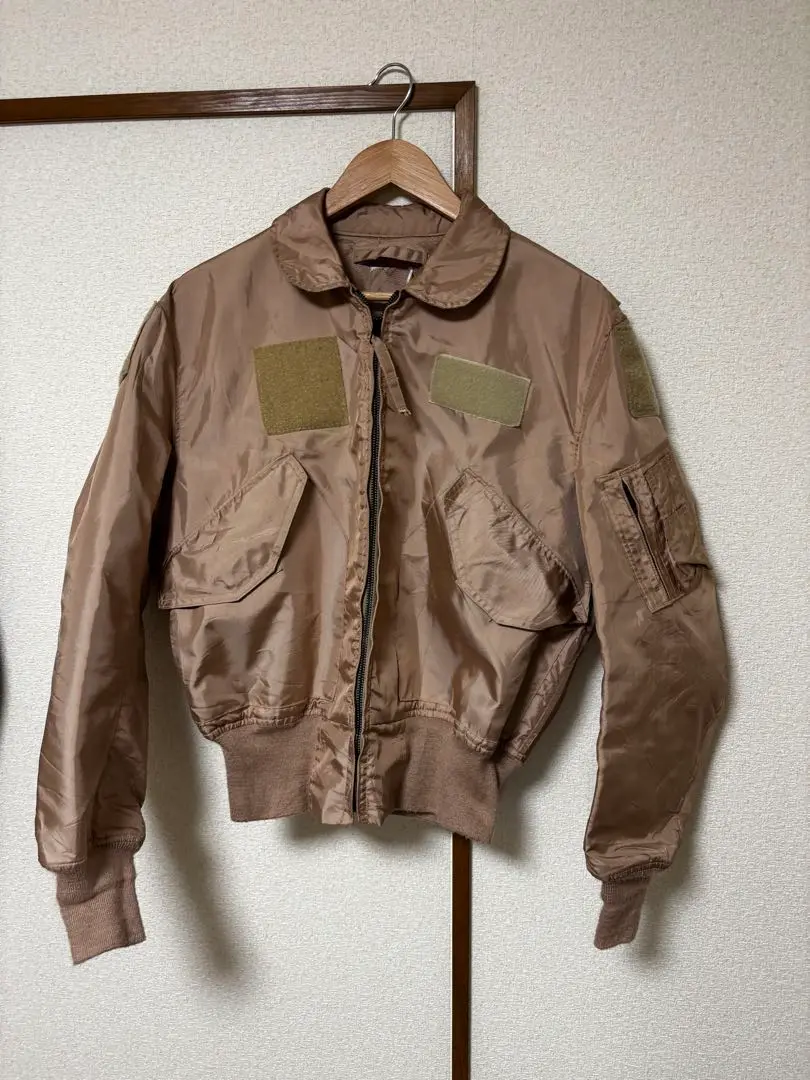 砂漠作戦用です！【アメリカの軍服】空軍フライトジャケットCWU