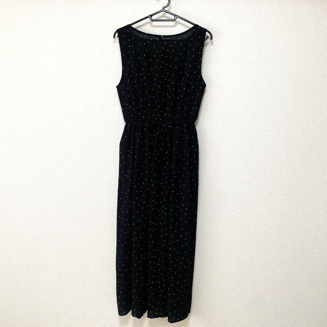Thumbnail of No brand Sleeveless U-neck flare dress