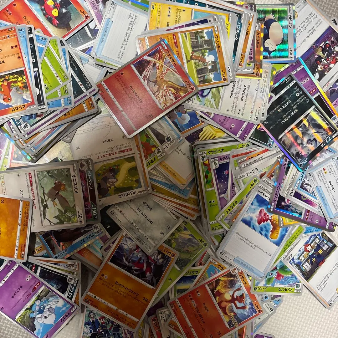 寶可夢卡牌套組 數量眾多 約400張以上未滿500張 的縮圖