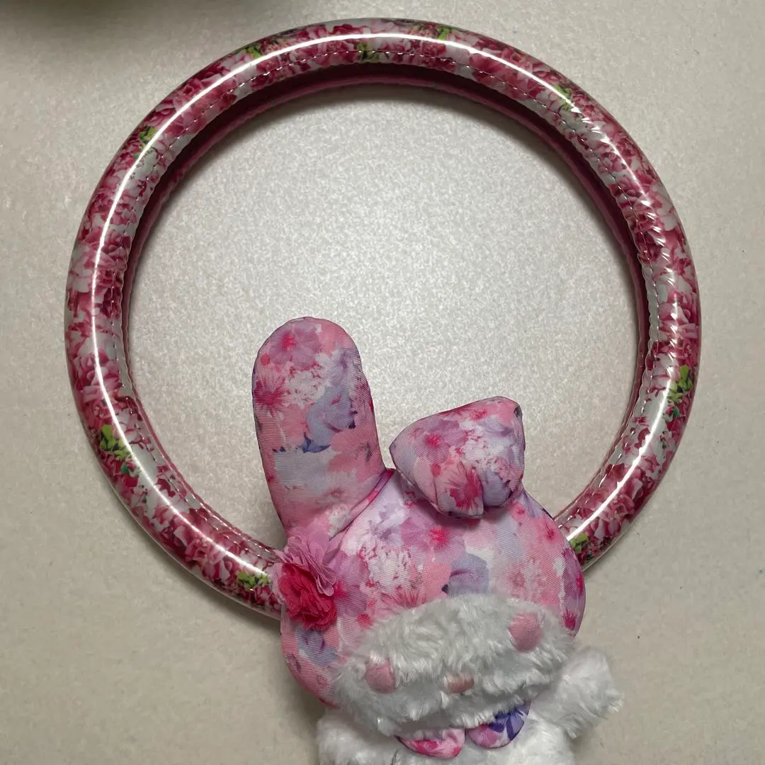 【美品】Rady 花柄クッション 2個セット　カー用品 Rady（車内アクセサリ）のフリマアイテム一覧