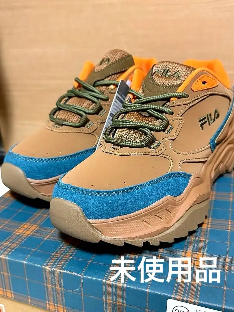 希少 FILA×mini×セントチヒロ・チッチ Alto2 セントチヒロ・チッチ、「FILA」、ファッション誌「mini」の