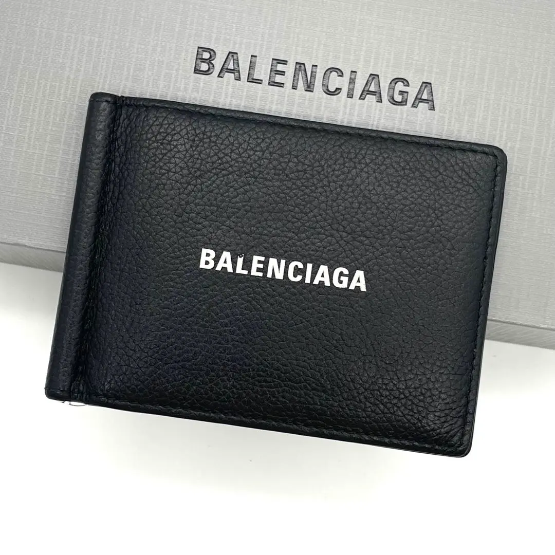大人気✨バレンシアガ マネークリップ エブリデイ 二つ折り財布 レザー 黒 付属品✨極美品✨バレンシアガ マネークリップ エブリデイ 二