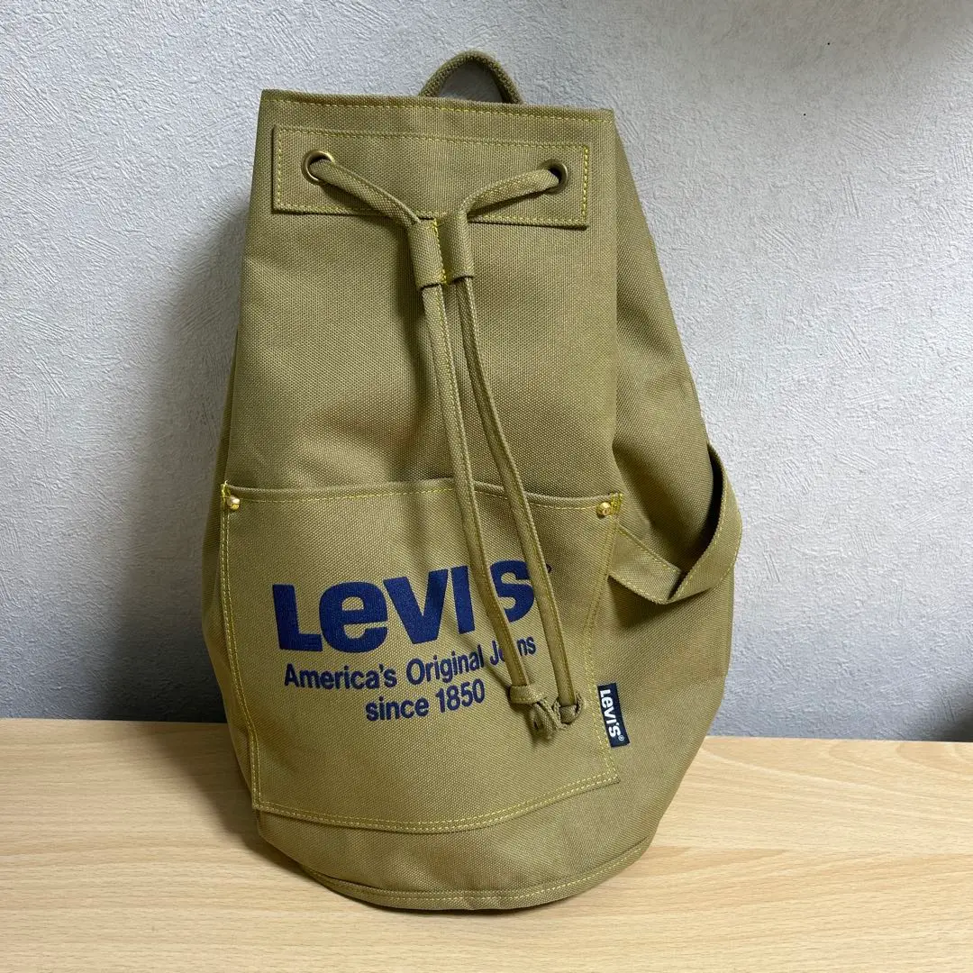 Levi's - リュックの通販 by M Y ⚐⚑ S H O P｜リーバイスなら