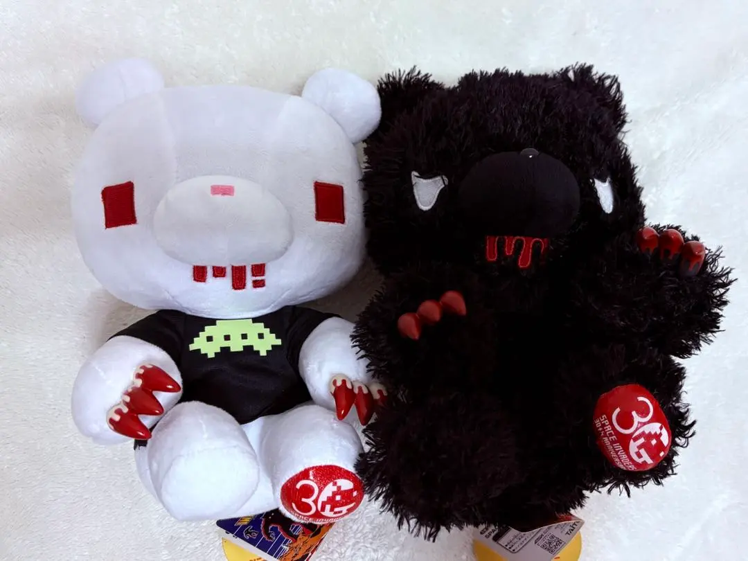 【レア　希少品】SPACE INVADERS× グル～ミ～ 35th NEW TINY ARCADE Space Invaders Miniature Arcade Game from