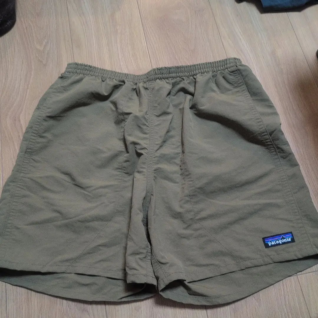 希少　patagonia バギーズショーツ 5インチ SP22 DKAS メンズ・バギーズ・ショーツ 5インチ - パタゴニア公式