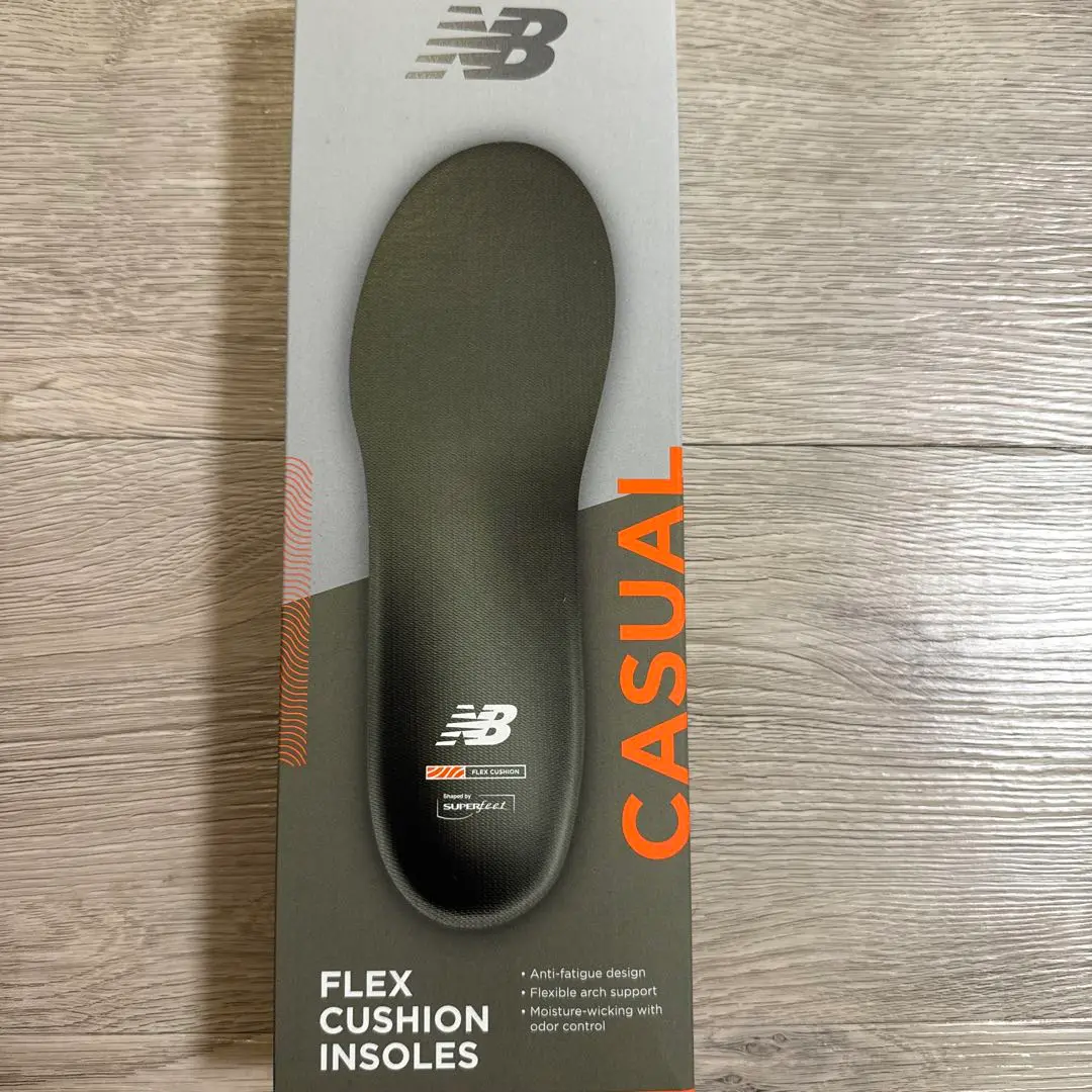 【新品未使用】ニューバランススーパーフィートフレックスクッション　サイズE 新品未使用】ニューバランススーパーフィートフレックス