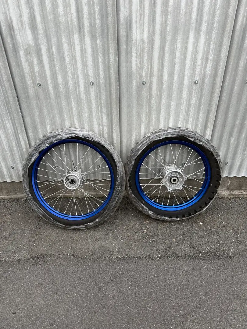 YZ125リアホイール ホイール 新しい完全OEMリアホイール19 