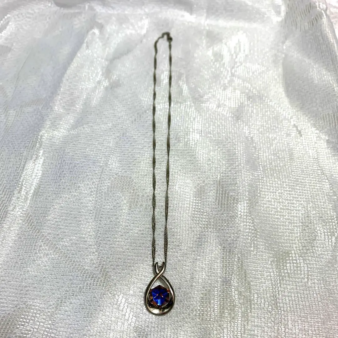 Thumbnail of New Aurora Stone Necklace Silver Color Sparkling Accessory ◎