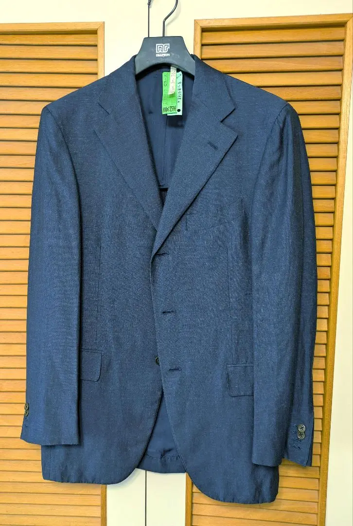 Sartoria Partenopea(サルトリアパルテノペア)/リネンスーツ パルテノペア Partenopea】春夏向け リネン麻毛 艶グレースーツ