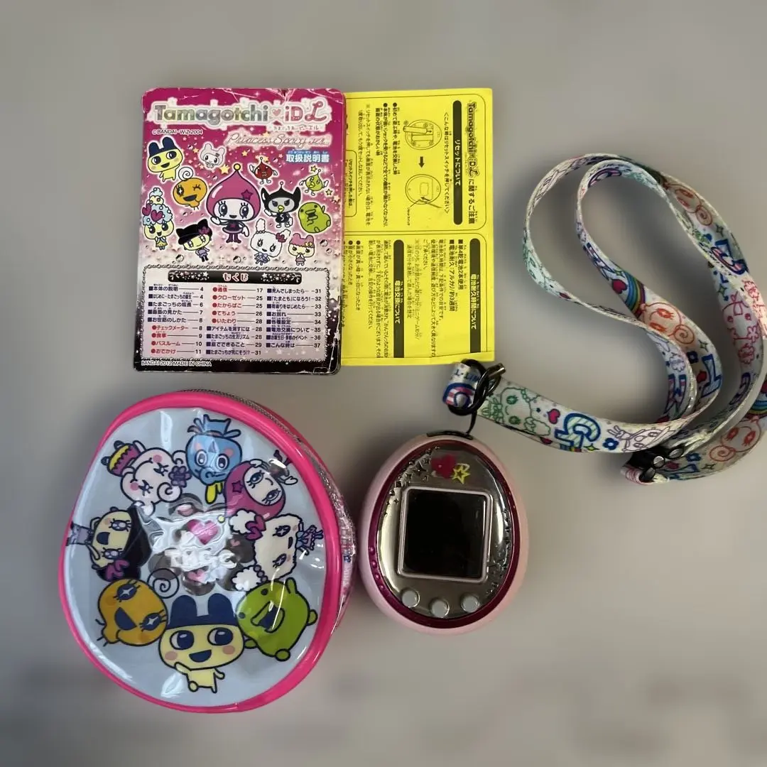 希少　数量 限定品 たまごっち iDL プリンセス スペイシー ひめすぺ ver Amazon.co.jp: Tamagotchi iD L Princess Spacy ver. ピンク