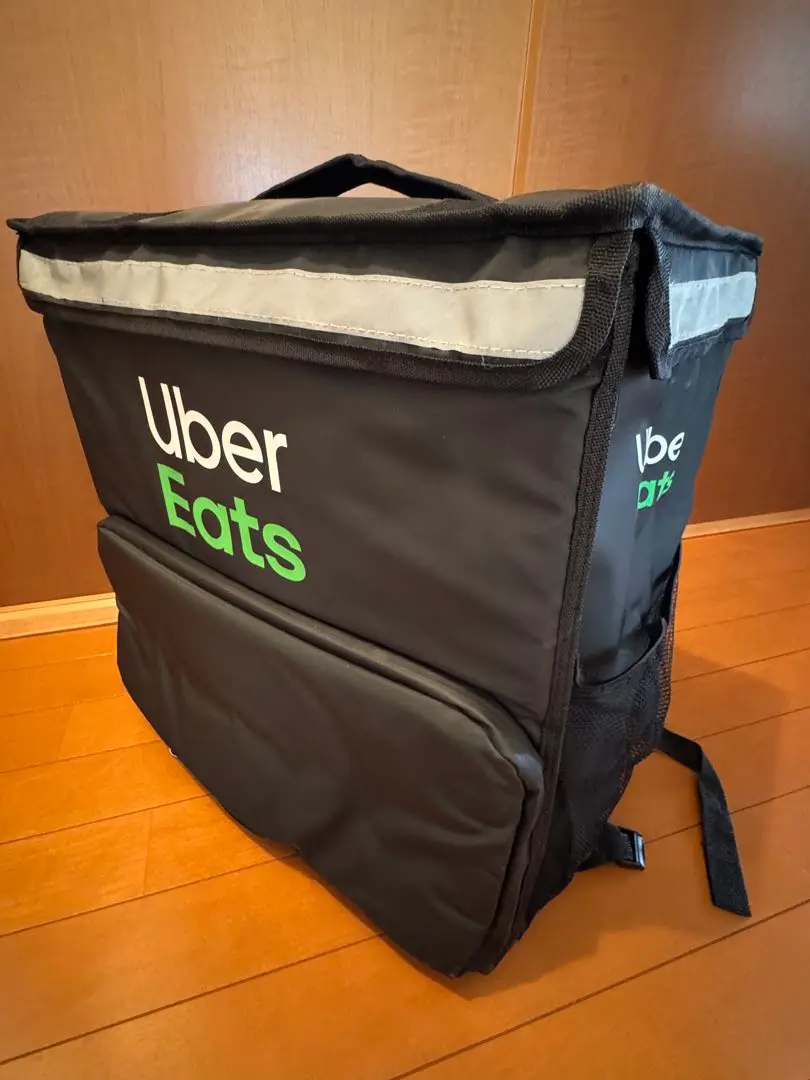 新品⭐︎Uber Eats公式配達バッグ(初期モデル)⭐︎小バッグ付き 新品⭐︎Uber Eats公式配達バッグ(初期モデル)⭐︎小バッグ付き
