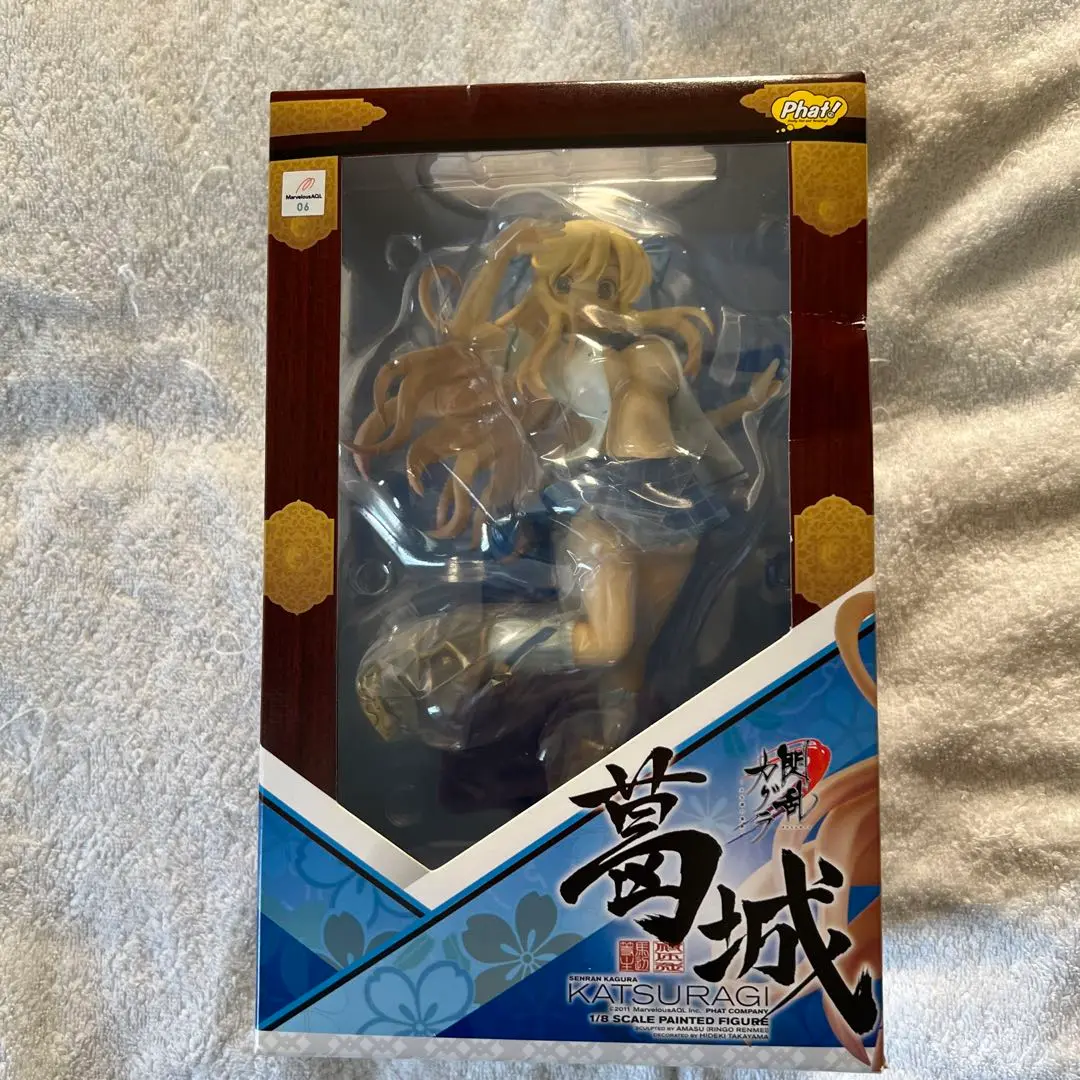 閃乱カグラ　少女達の真影　葛城　1/8 完成品　フィギュア Amazon.co.jp: 閃乱カグラ -少女達の真影- 葛城 1/8スケール PVC